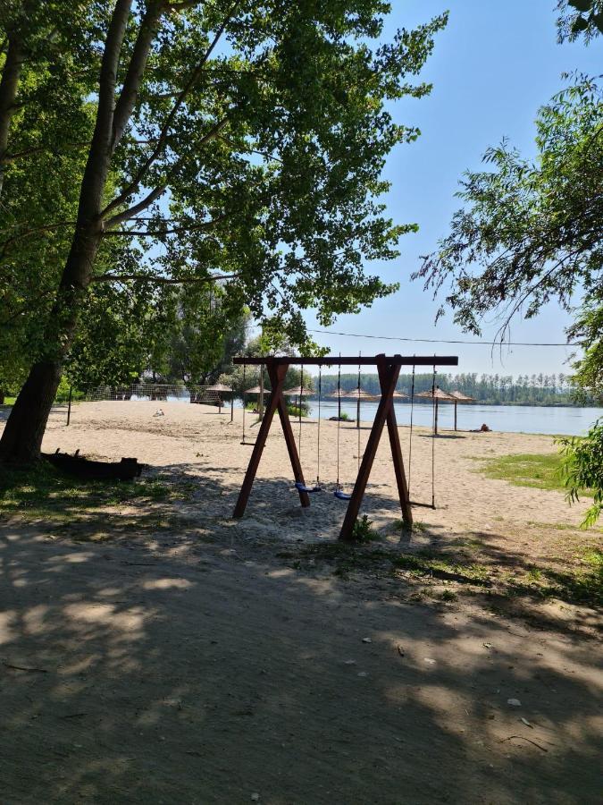 River View - Danube Celarevo Luaran gambar